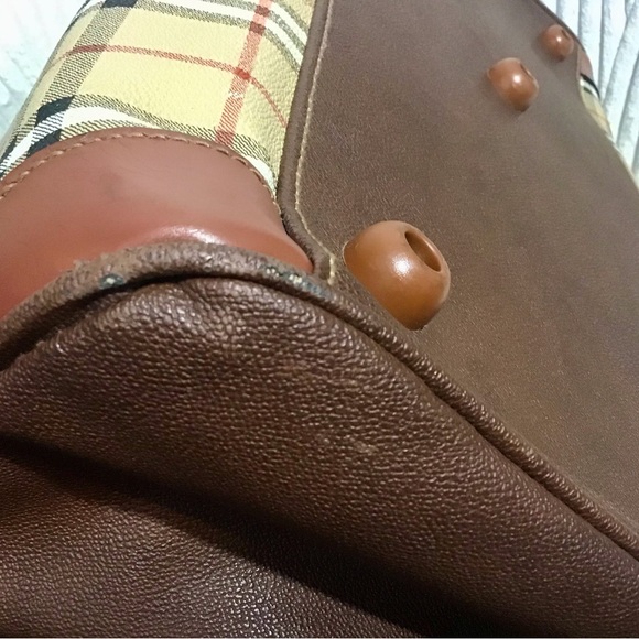 Burberry Travel Bags - Picture 5 of 15